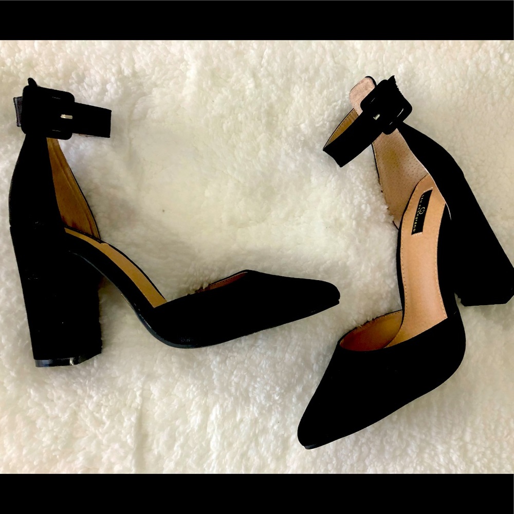 Black heels